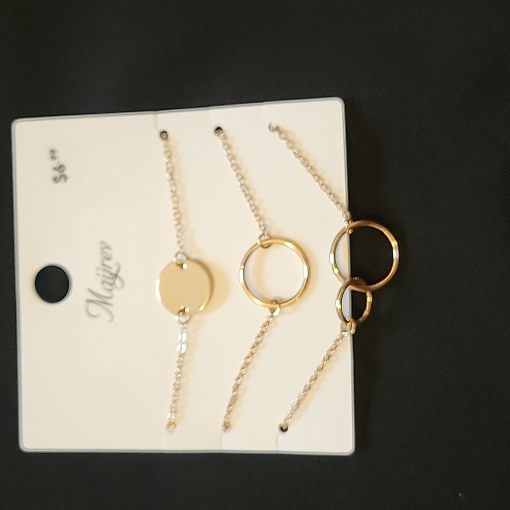 Set of 3 bracelets